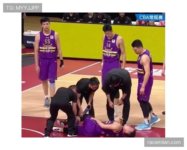 红牌停赛规则：直接红牌与两黄变红的停赛轮数区别